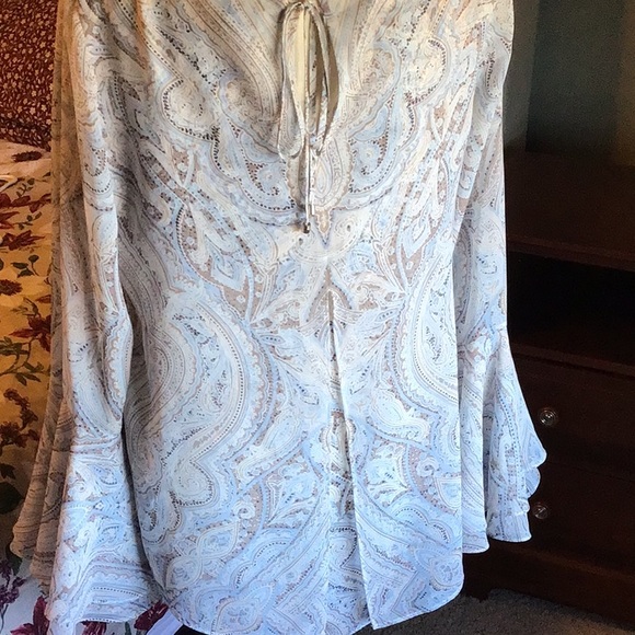 Top - Picture 6 of 6